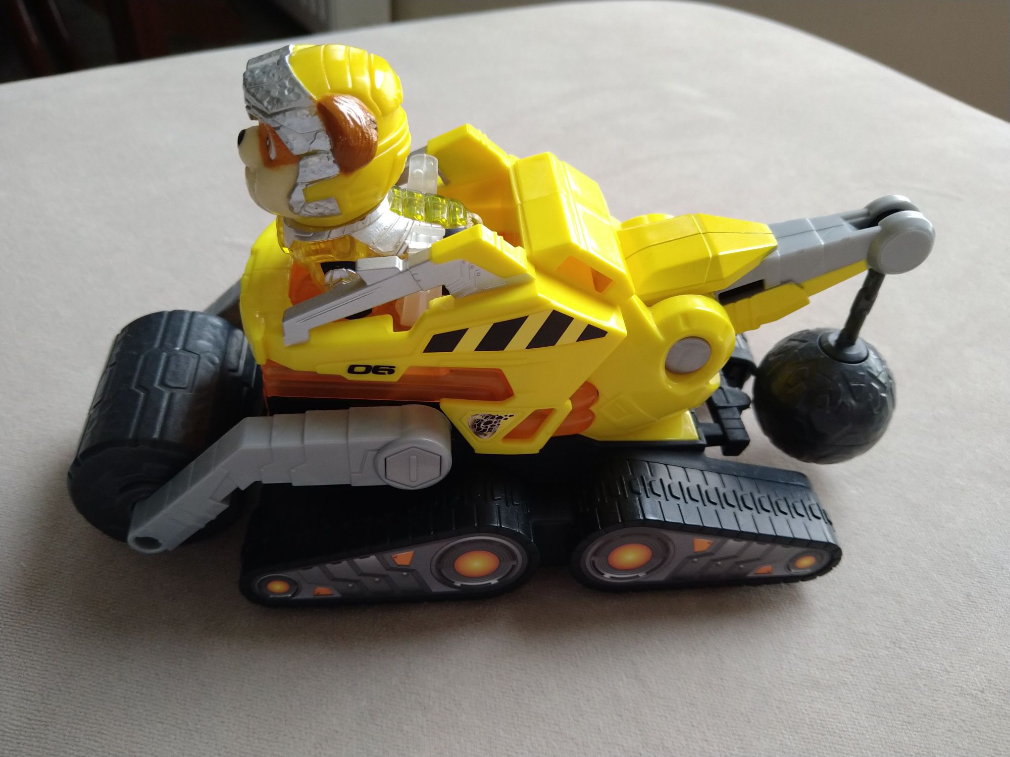 Psi Patrol Rubble pojzad światło dźwięk