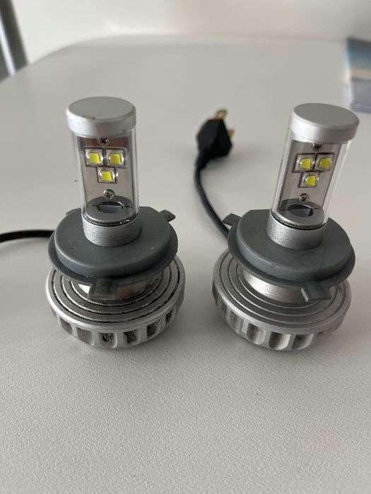 Lâmpadas h4 médios