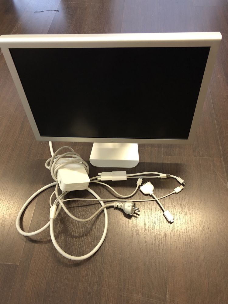 Apple Cinema Display 20-Inch (Aluminum)