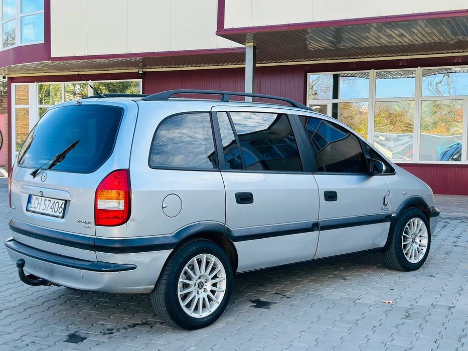 Продам Opel Zafira 1.9 TDI 7мест минивен в хорошем состоянии