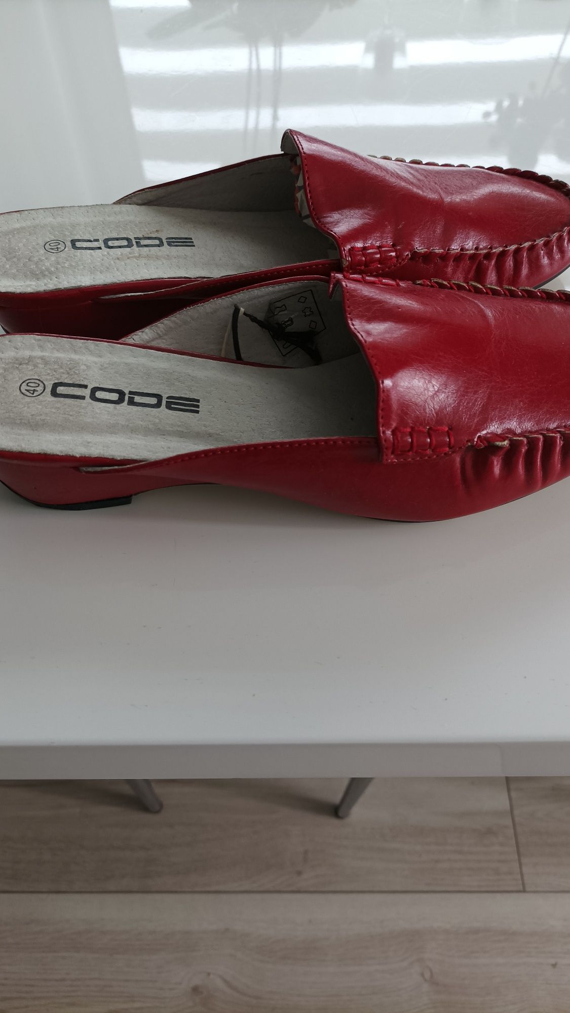Buty damskie czerwone