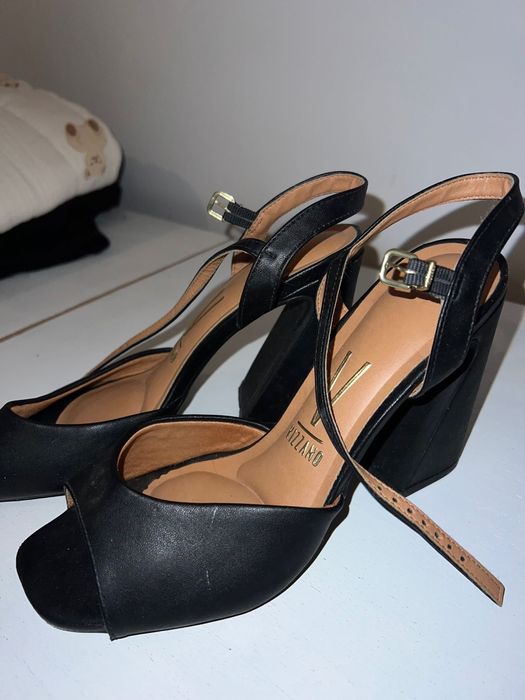 Saltos alto muito confortáveis