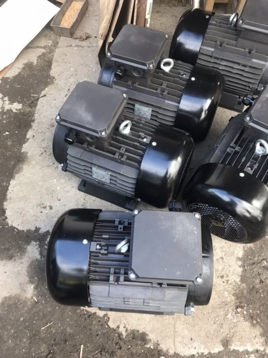 Електродвигатель rawel 15kw для Помпи hawk PX 1550