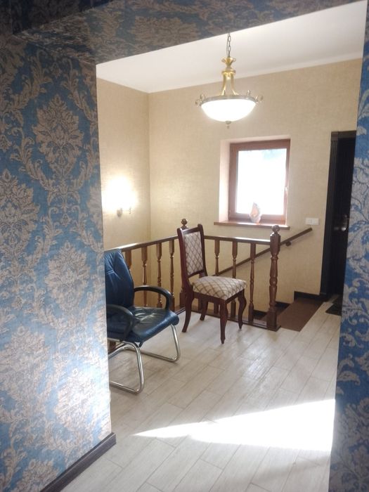 Сдам дом в безопасном тихом месте.поселок Артюховка Змеевского р. 2 эт