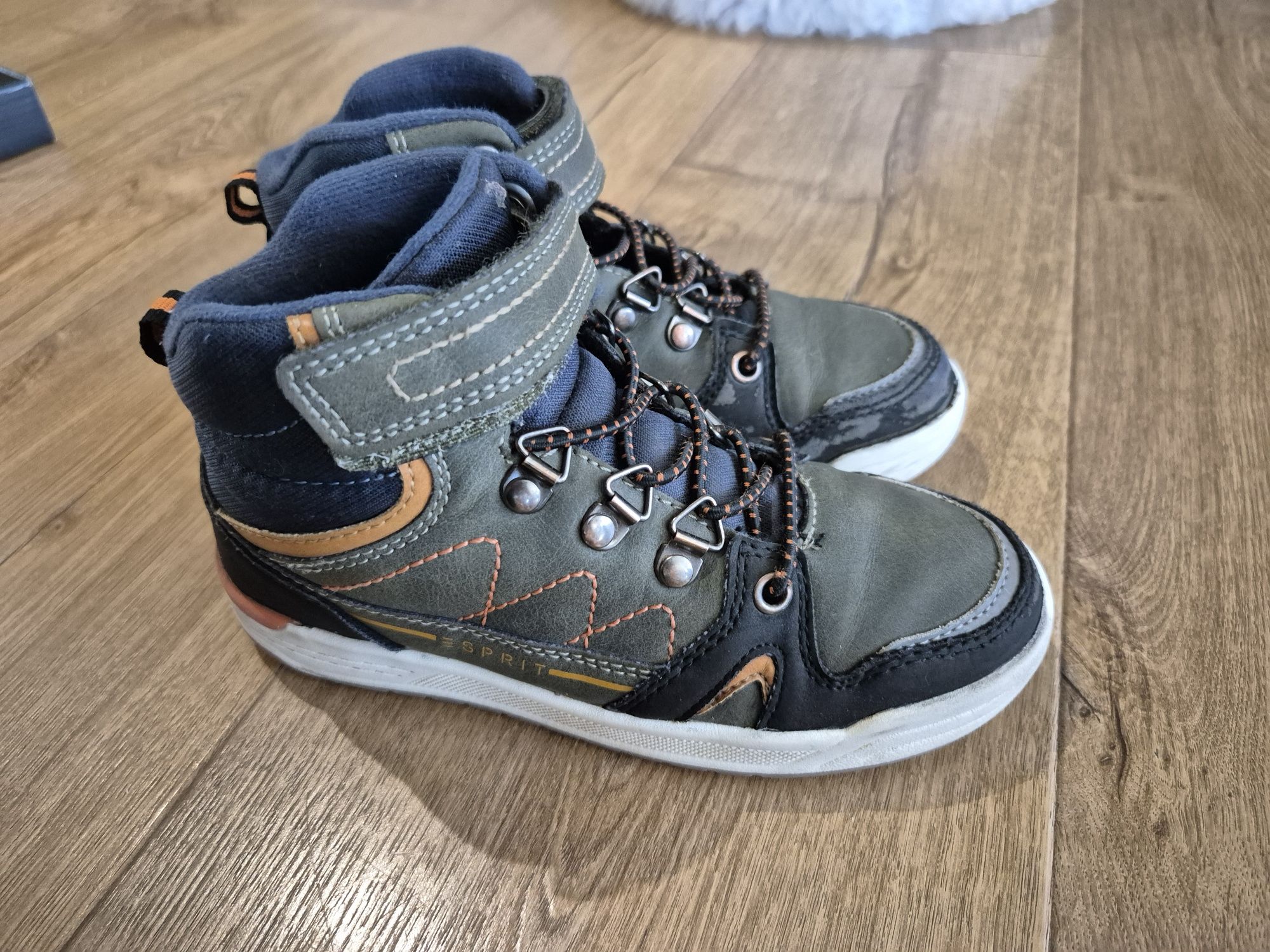 Buty jesienne zimowe ESPRIT rozm. 29