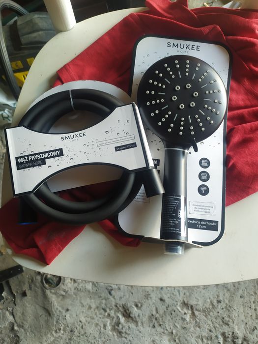 słuchawka prysznicowa  wąż komplet  czarne