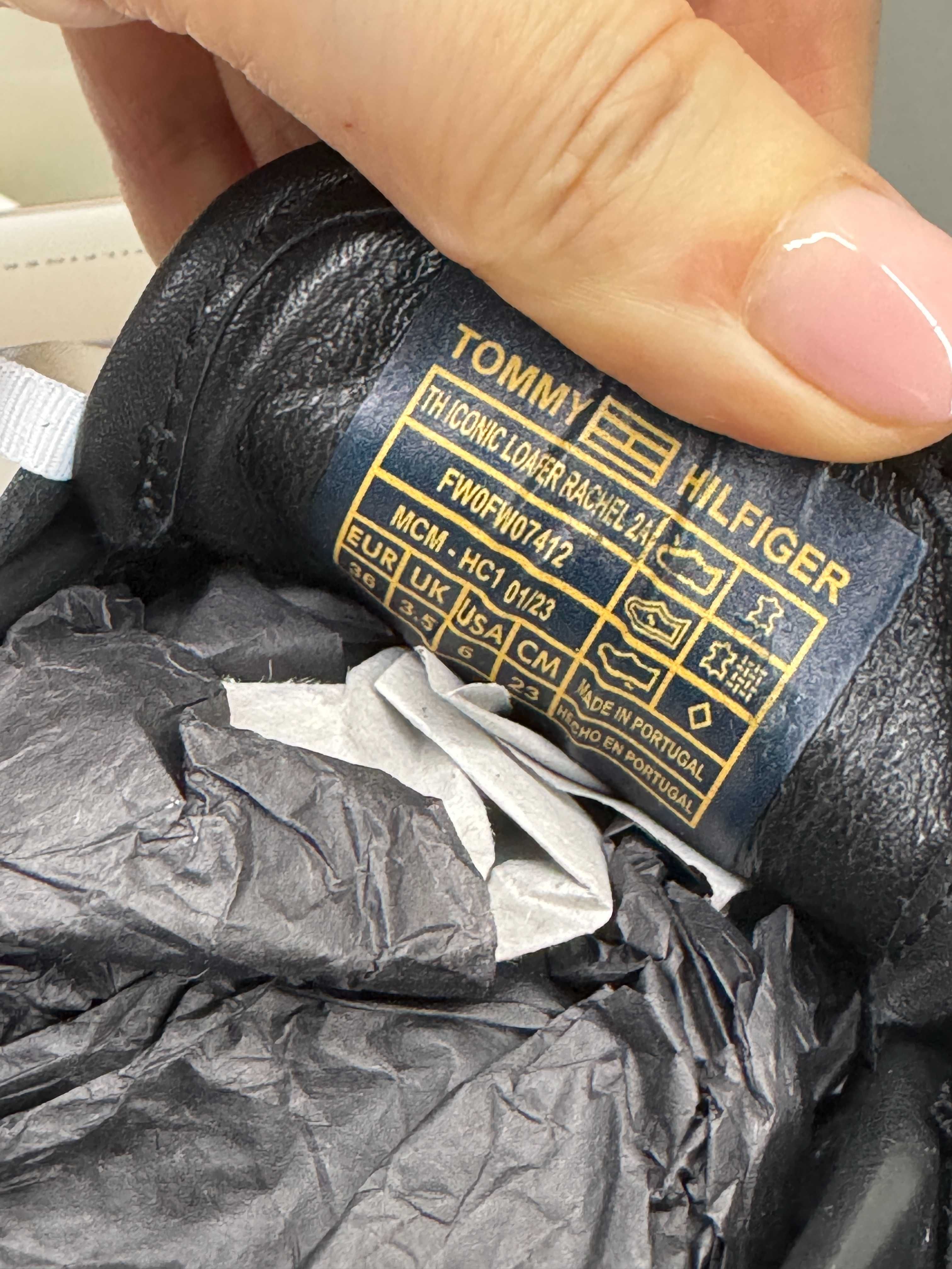 Жіночі лофери Tommy Hilfiger ICONIC LEATHER, 36 р.