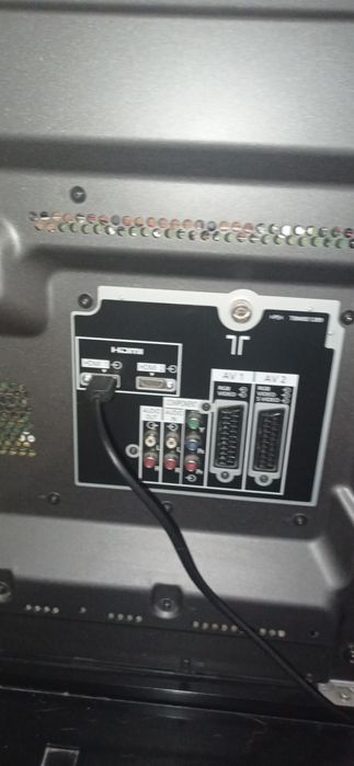 Продам телевизор ЖК LG 32 . 3.200 гр,TH-42PVB.3300гр,б/у Киев