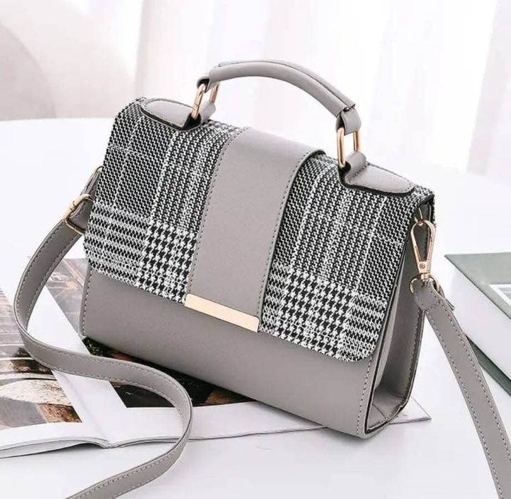 Mala 12€ (mala de senhora 12€)