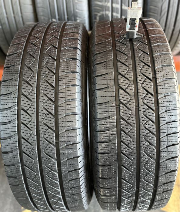 Opony 235 65 R 16C 115/113S  Goodear Vector4Seasons