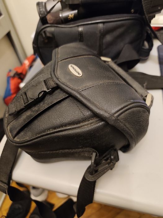 Máquina fotográfica HP Photosmart 912, com flash Toshiba 316