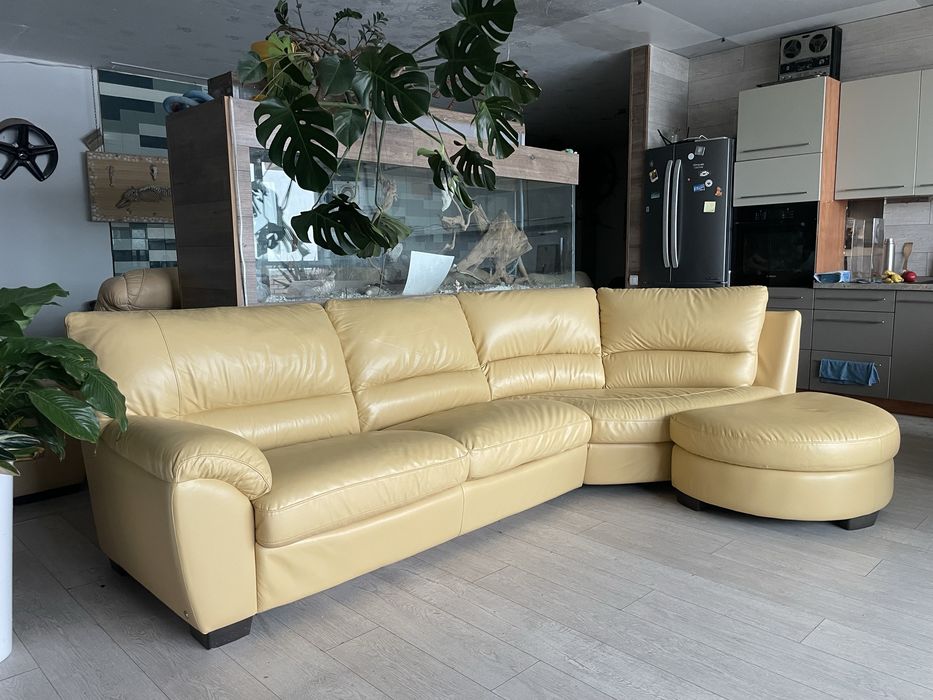 Італійський шкіряний кутовий/прямий диван NATUZZI .Стан ідеальний