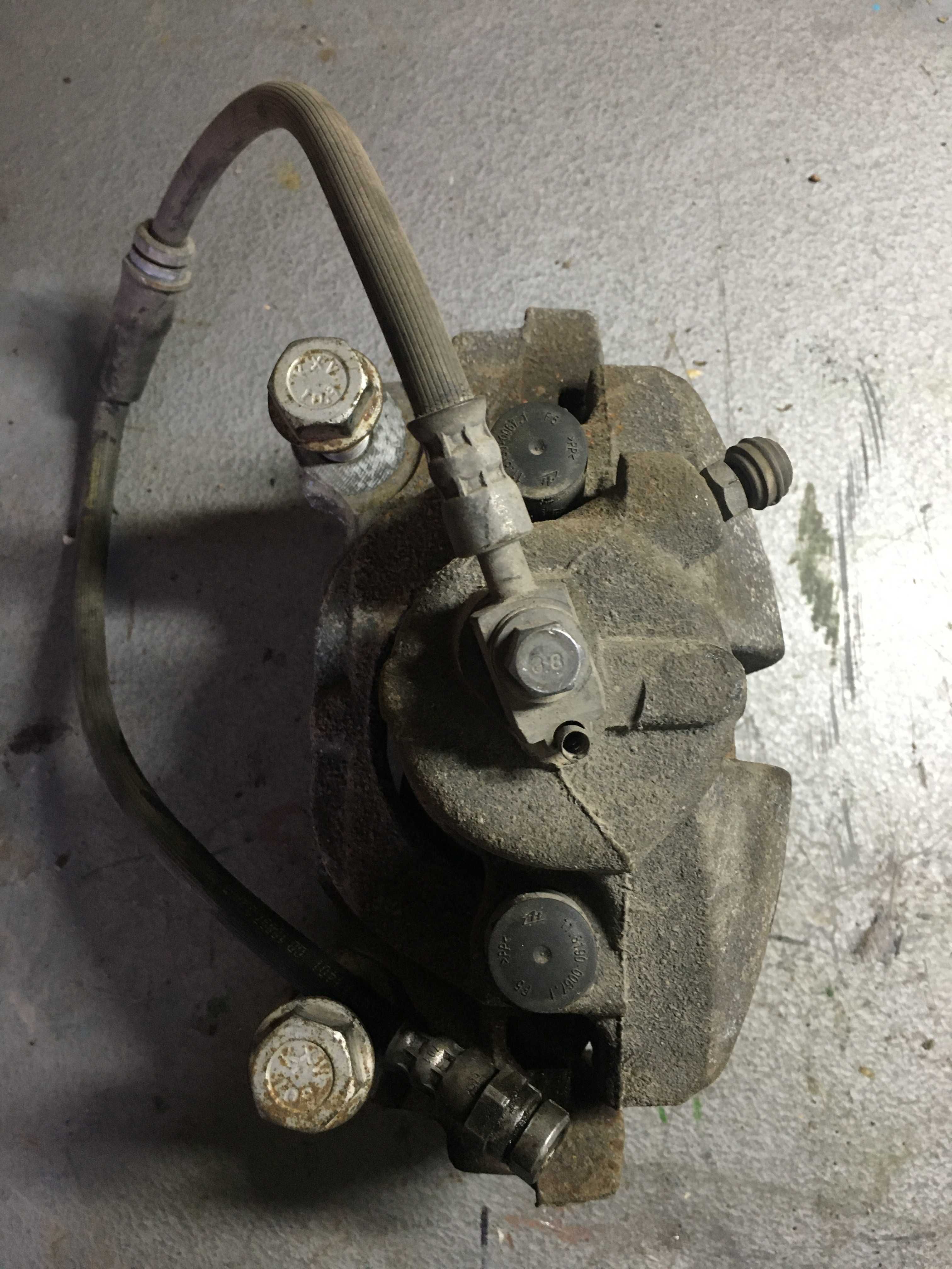 Jetta 6 диск суппорт