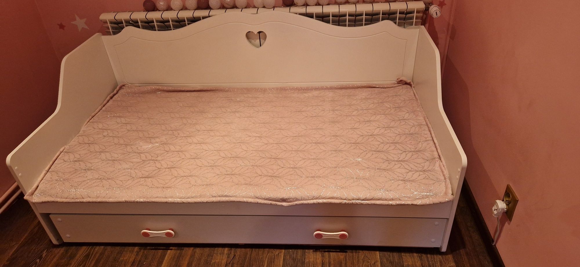 Łóżko dla dziewczynki 160x80