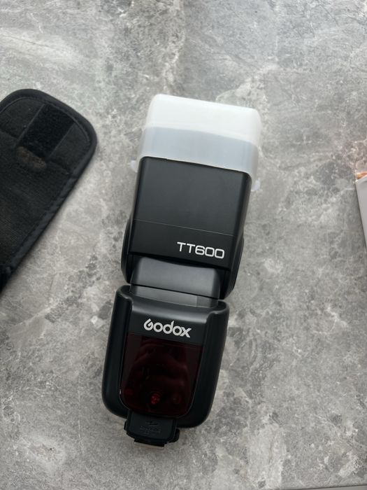 Вспишка Godox TT600