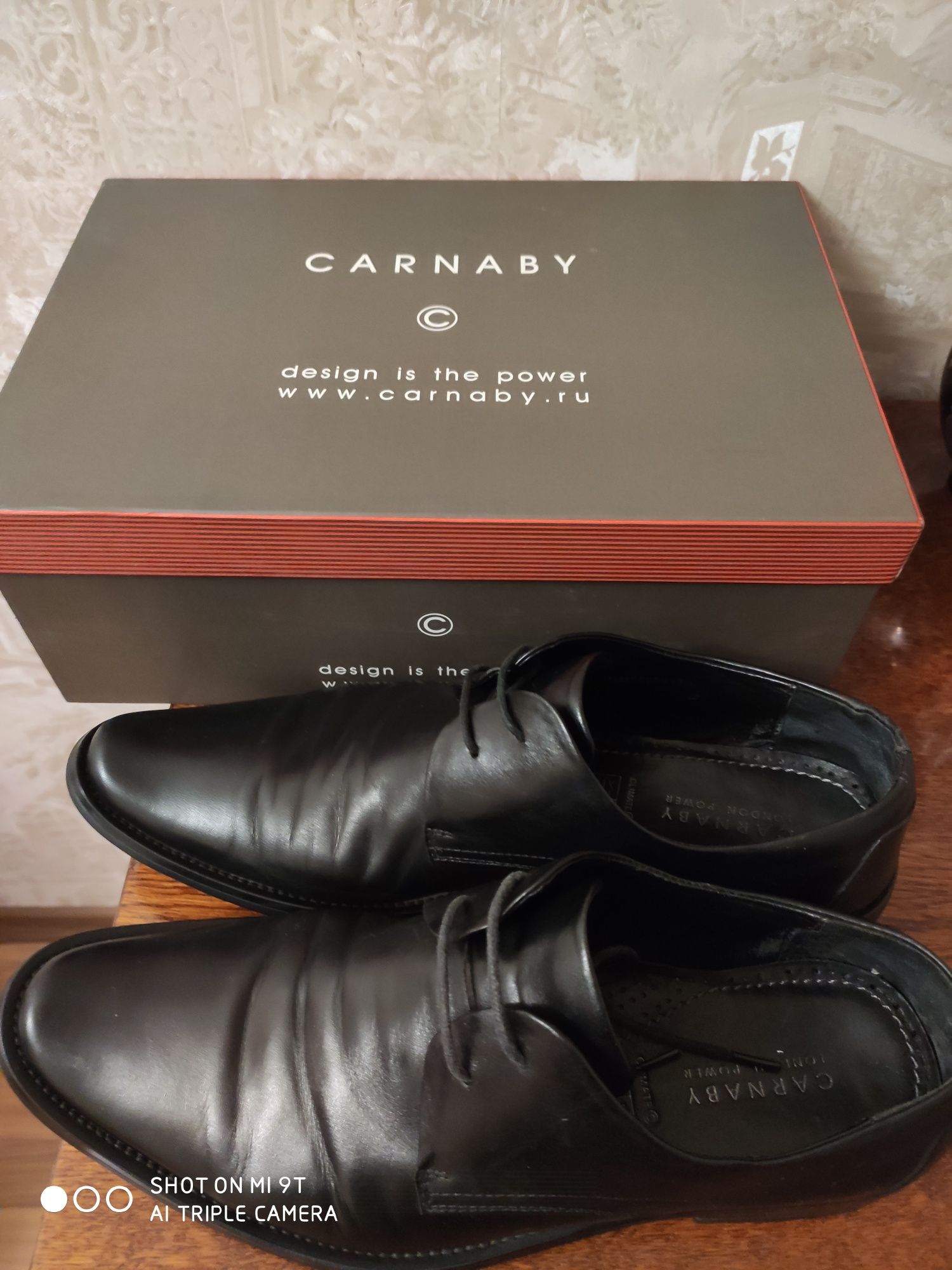 Шкіряні туфлі  ручної роботи Carnaby London