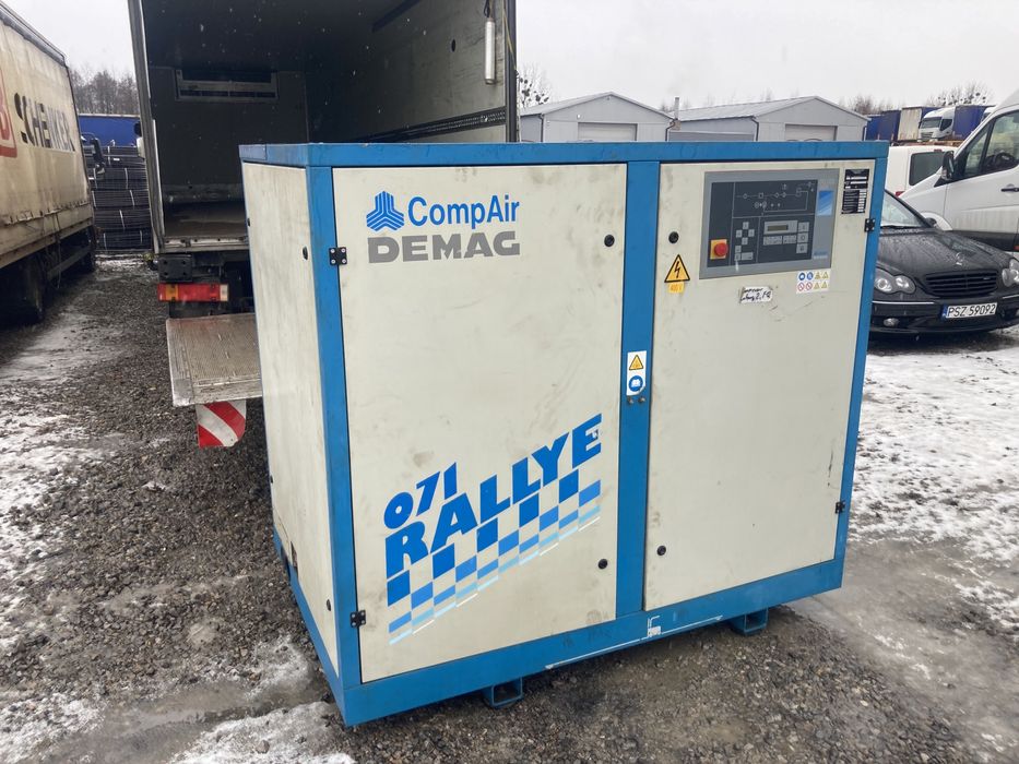 Sprężarka śrubowa , kompresor compair 37kw RA-071/9