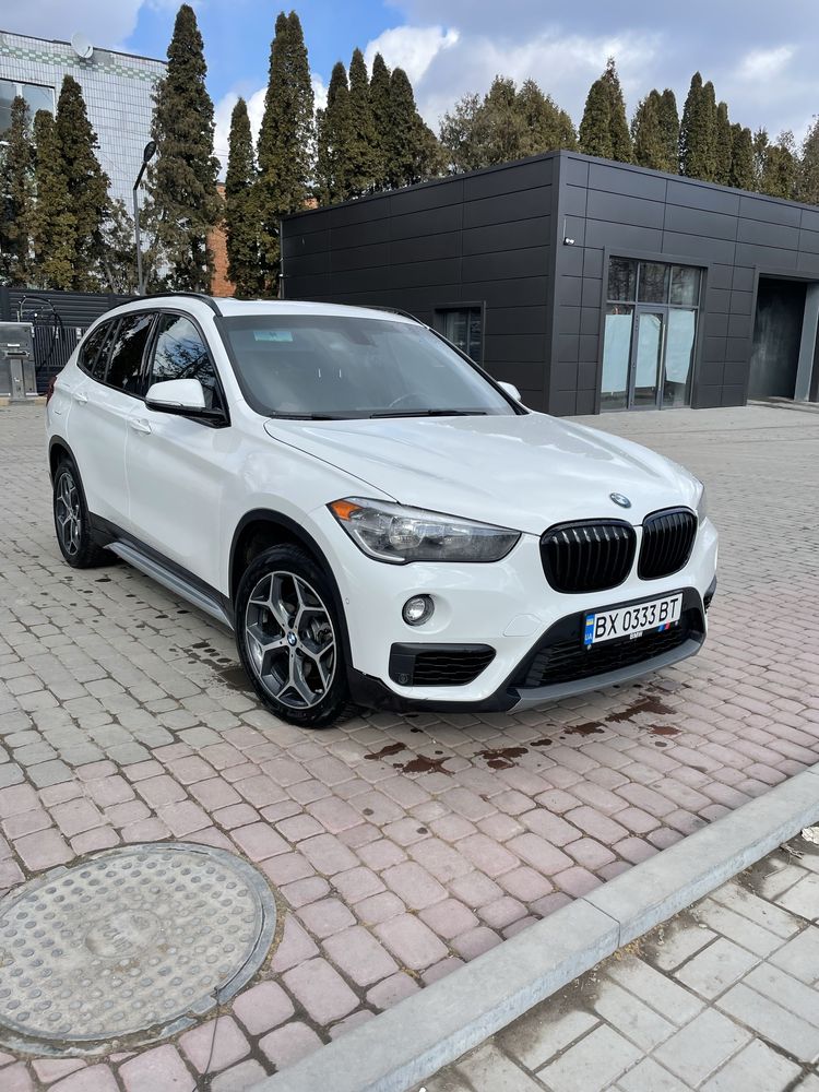 Продам авто Bmw x1 2017