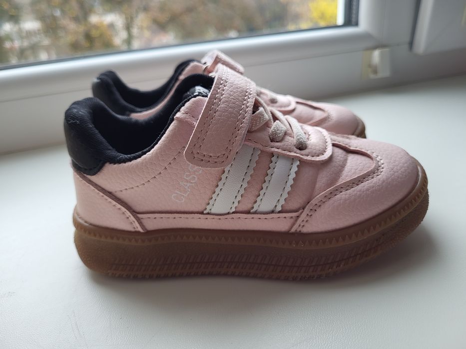 Кросівки 15.5 устілка