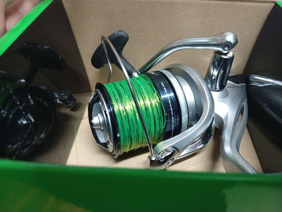 Рибацькі катушки Shimano Aerlex 10000 XTB.