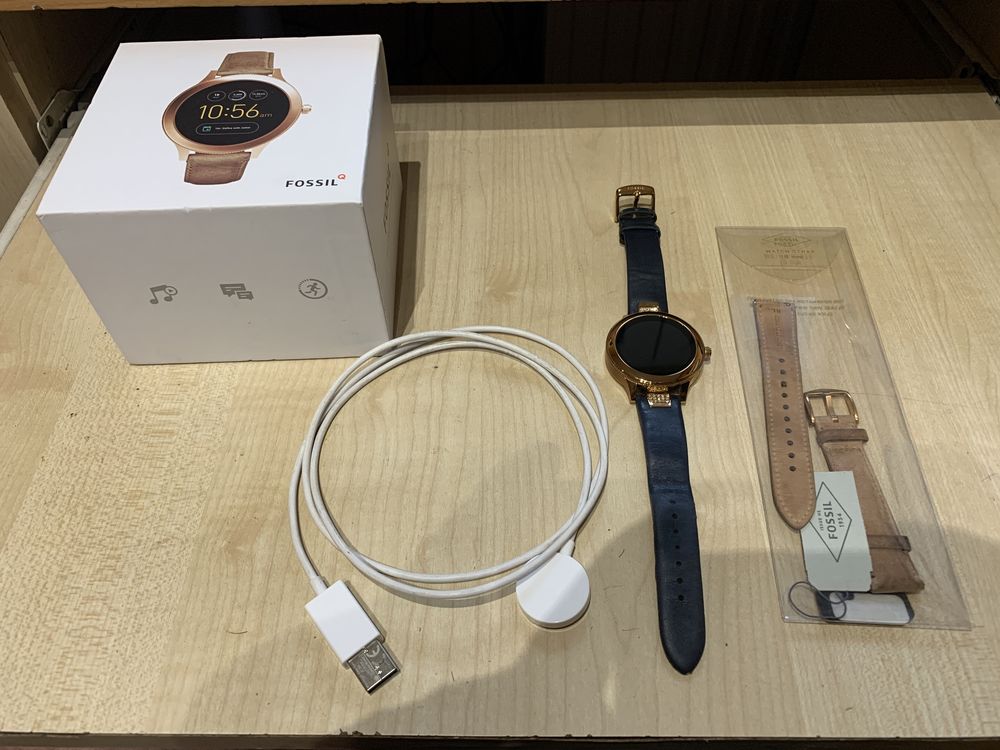 Smartwatch Fossil Q Venture