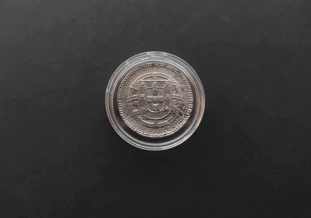 Moeda de 2 Centavos FERRO GENUÍNA - Muito bom Estado em Cápsula