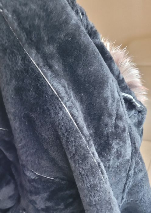 Kożuch damski L czarny futro