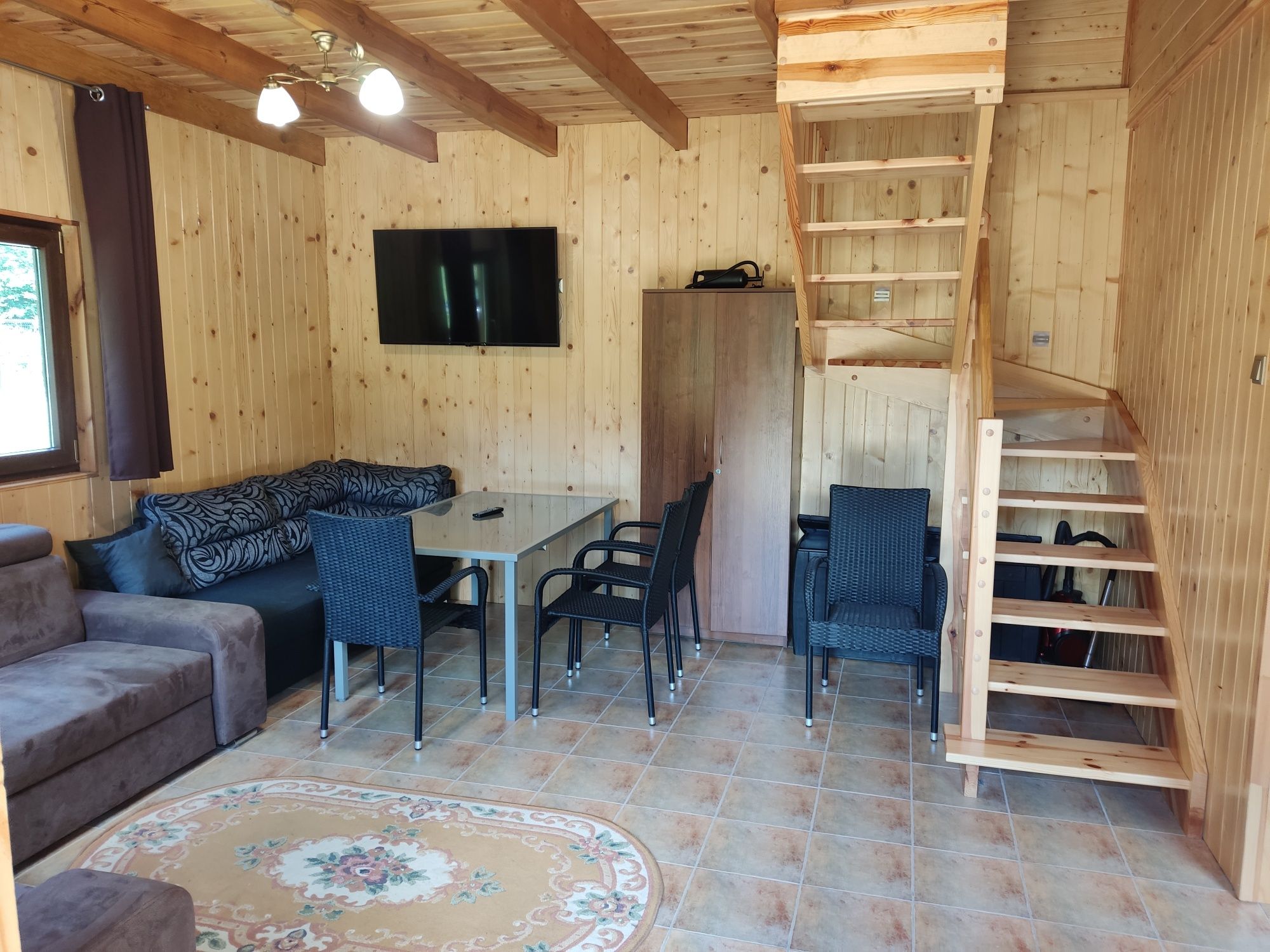 Domek blisko plaży,  jezioro Zagłębocze,  Lejno