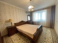Аренда уютной трёхкомнатной квартиры Магеллан с мебелью и техникой