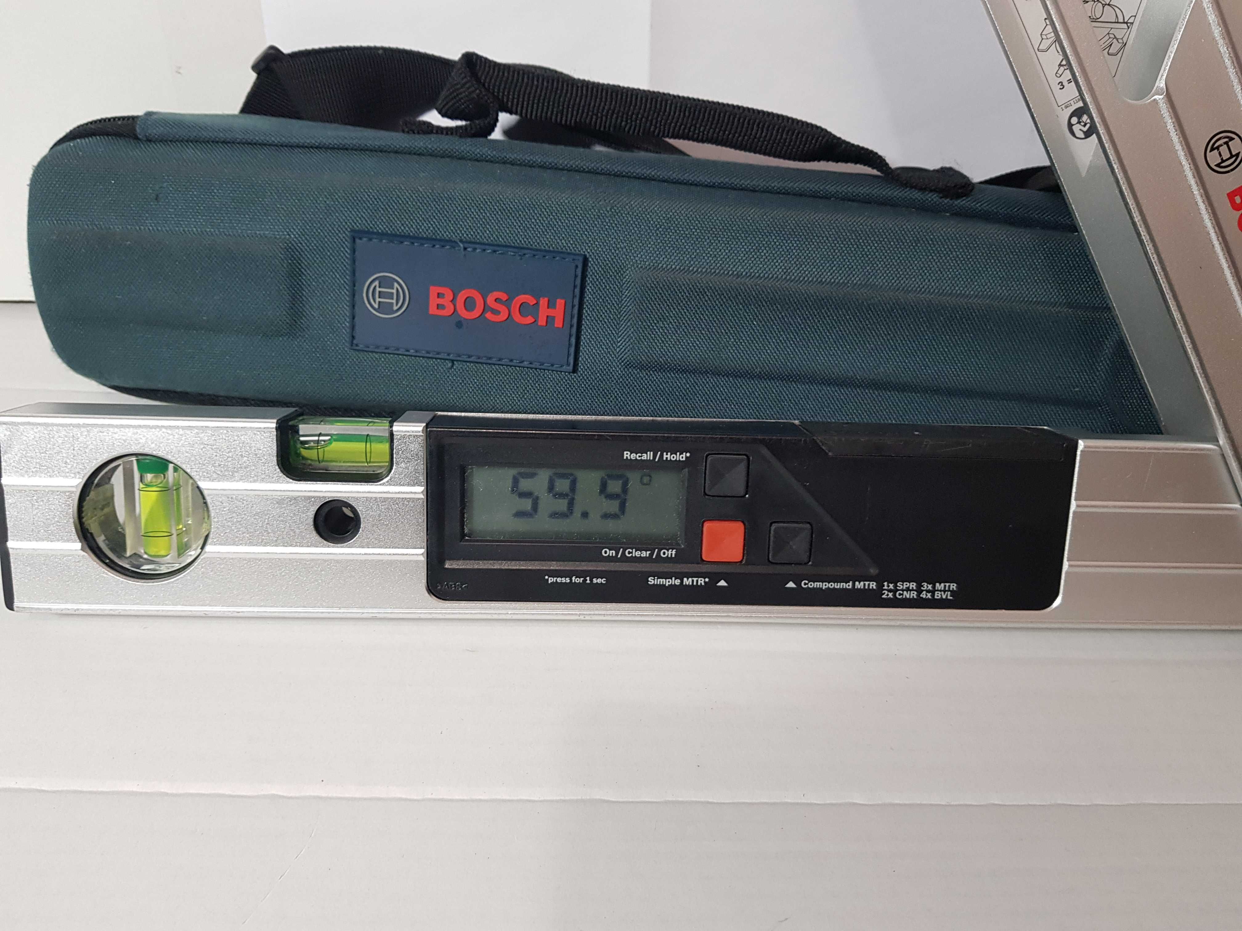 BOSCH GAM 220 MF kątomierz cyfrowy + futeral Idealny stan