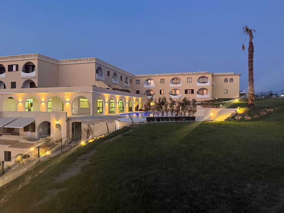 Apartamento T2 com Vista EXCLUSIVA sob a praia