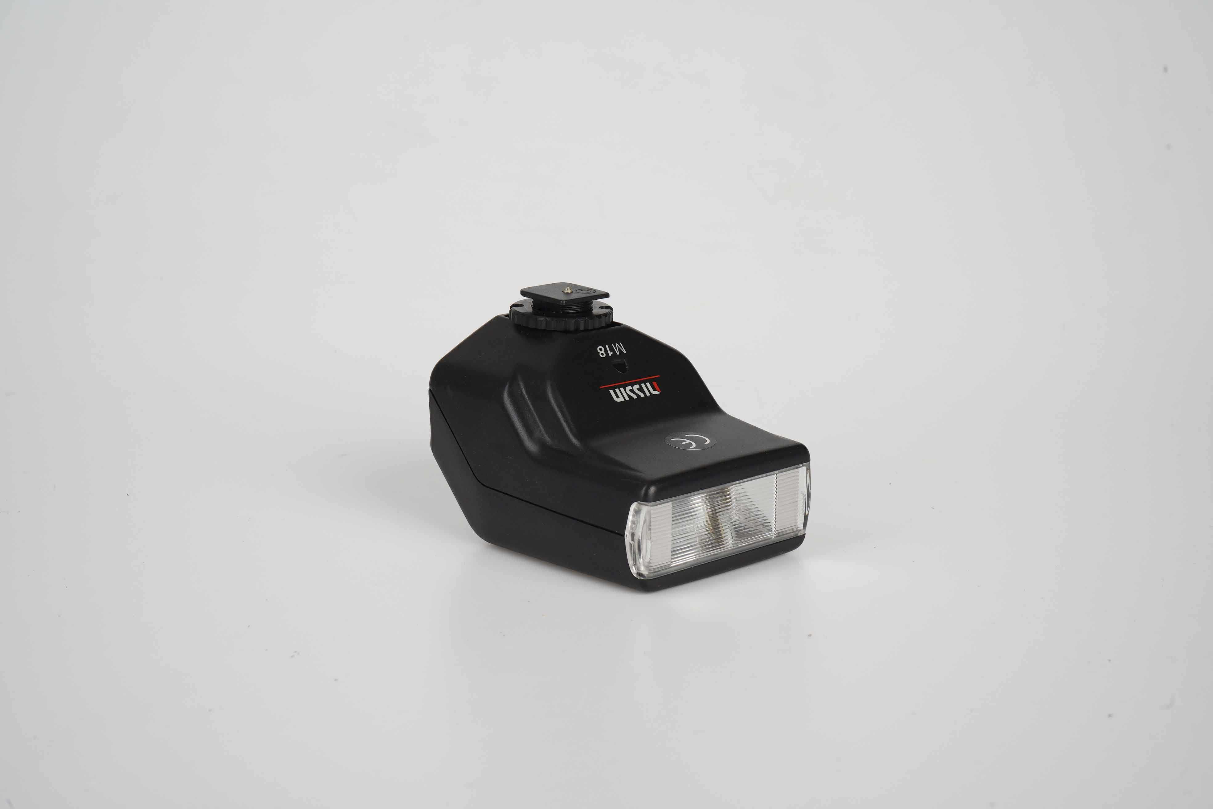 Flash Nissin M18