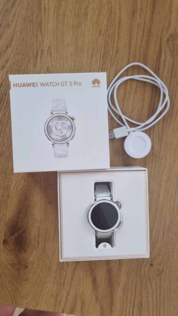 Huawei Watch GT 5 Pro 42 mm Active – Biały | Stan bardzo dobry | 100%