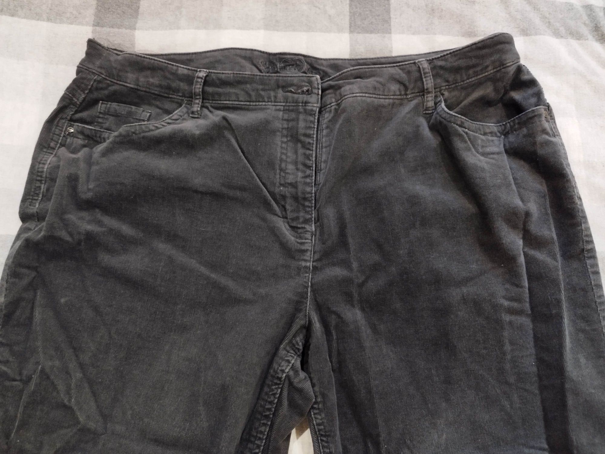 Calças/ Jeans 42-48