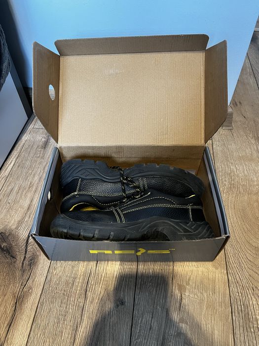 obuwie robocze stalkap