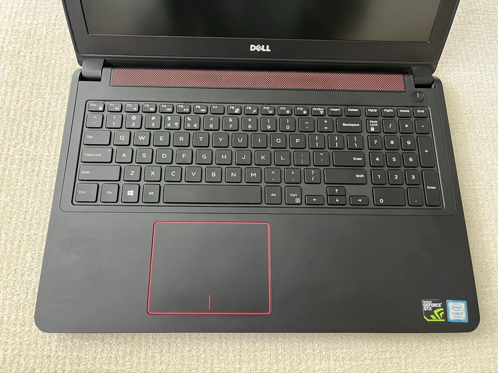 Dell Inspiron 15