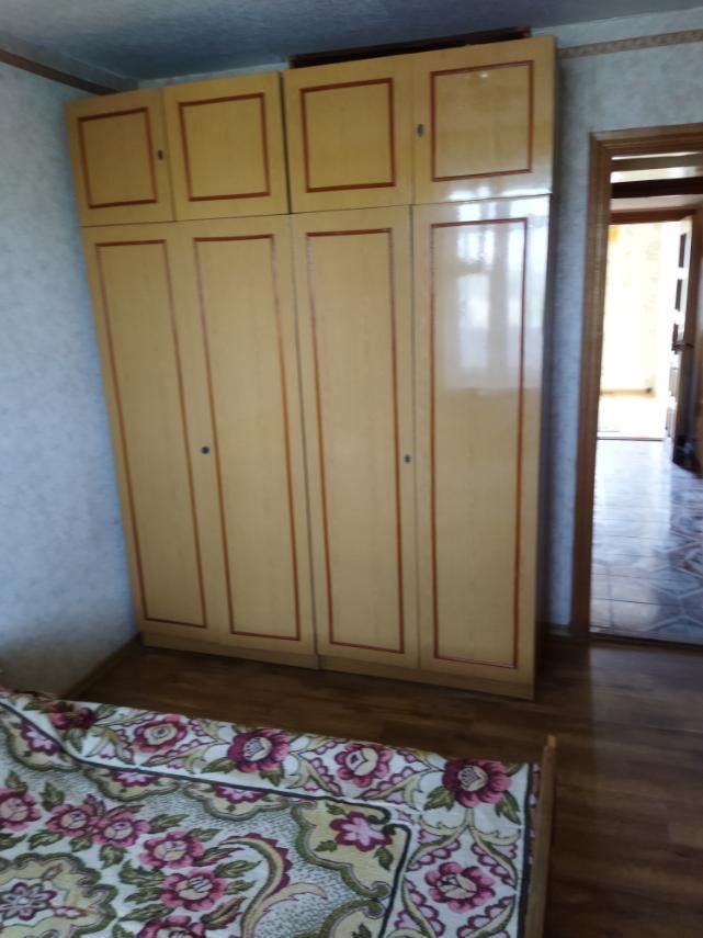 Здам 4-х кімнатну квартиру