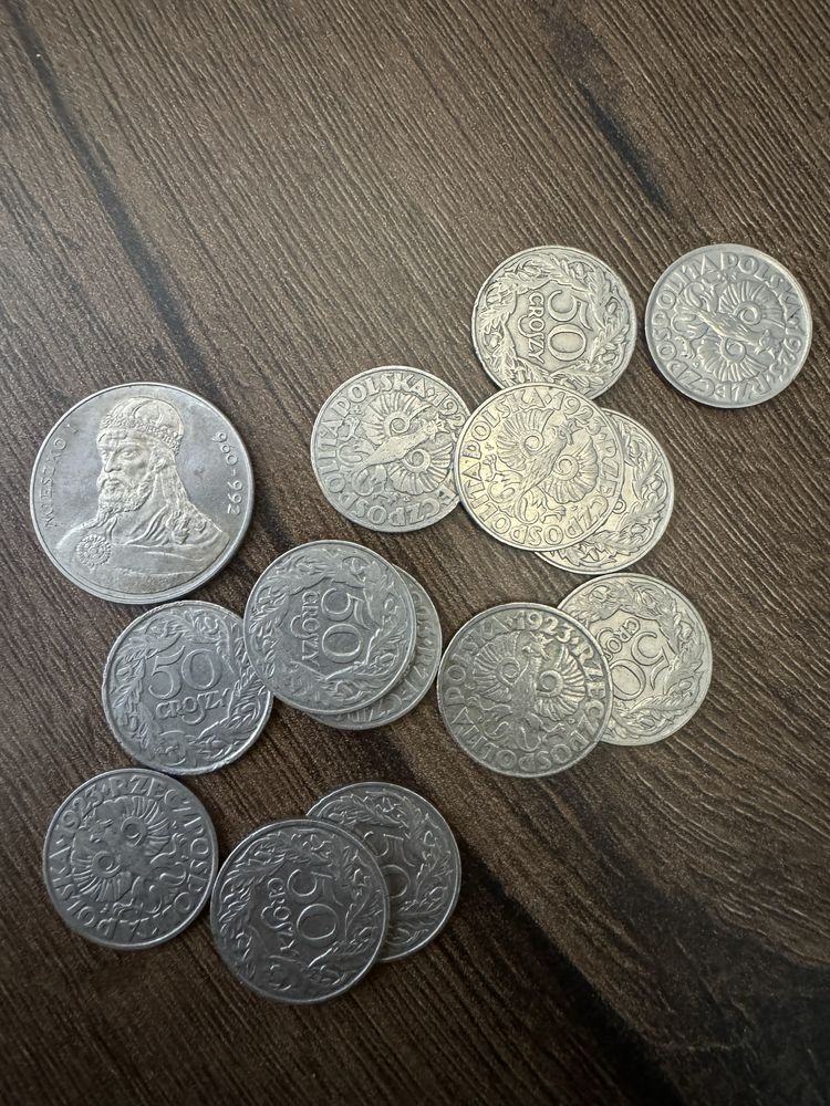 Stare banknoty 40 i monety lata 20