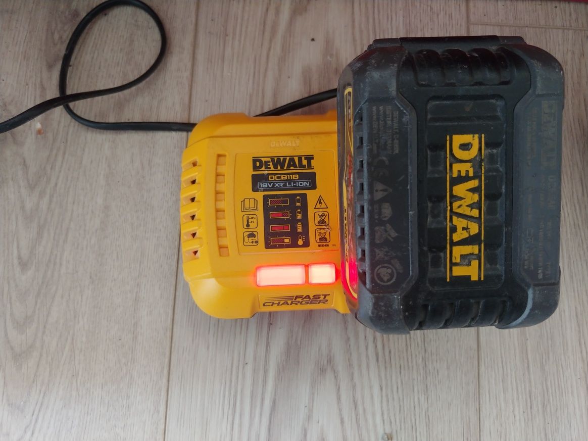 Pilarka tarczowa 54V FlexVolt DEWALT DCS575N