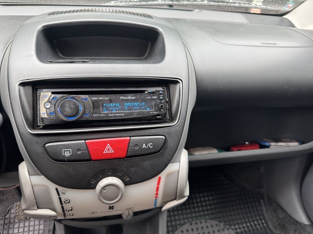 Citroen C1 2006 економне авто