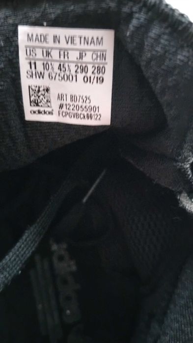 Adidas 45 р28 см кросівки