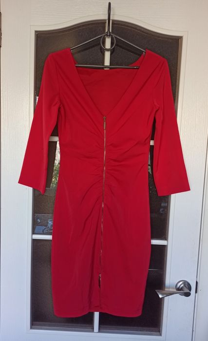 Платья на изящную девушку или женщину