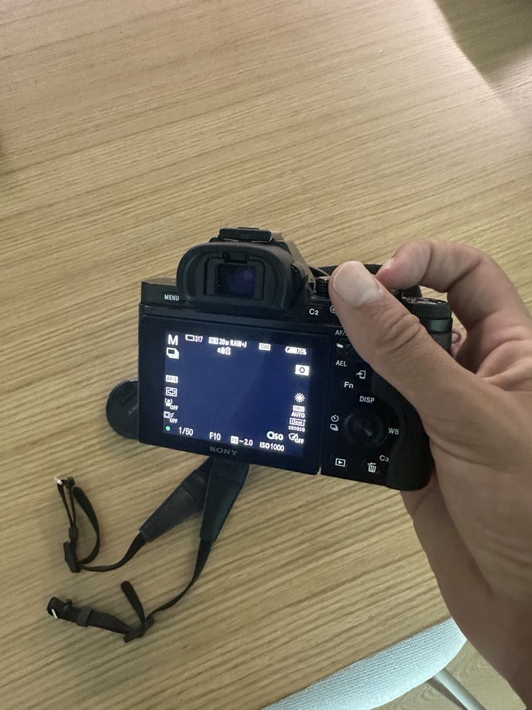 Sony Alpha 7 - A7