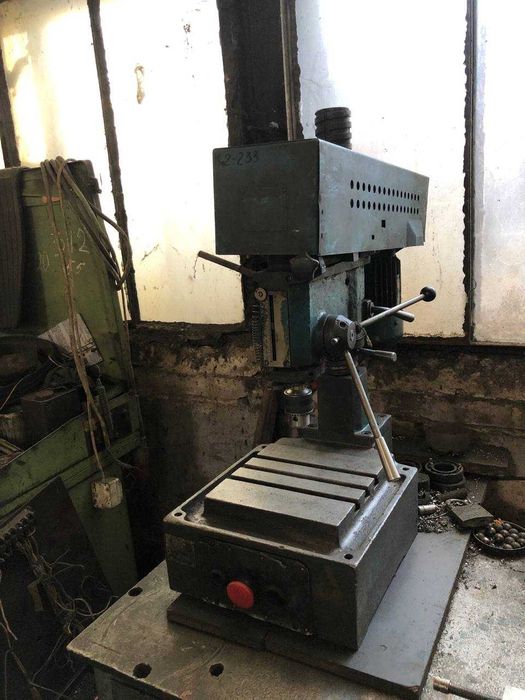 2м112 верстат свердлильний