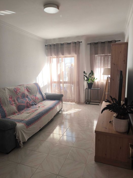 Apartamento t2 poço mouro