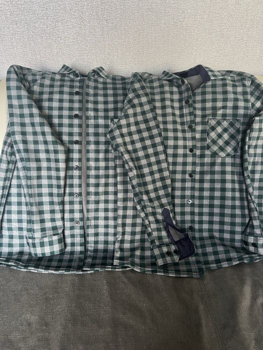 Сорочки у клітинку, розміри S та M.