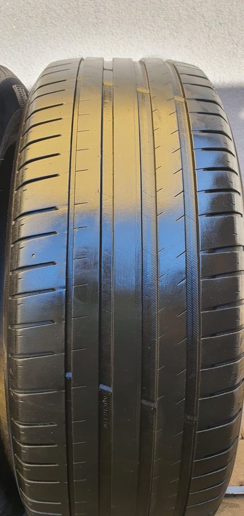 225/55/19 Michelin para