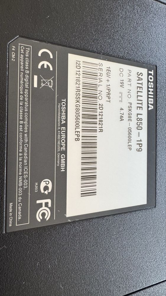 Portatil Toshiba Satellite L 850 1P9