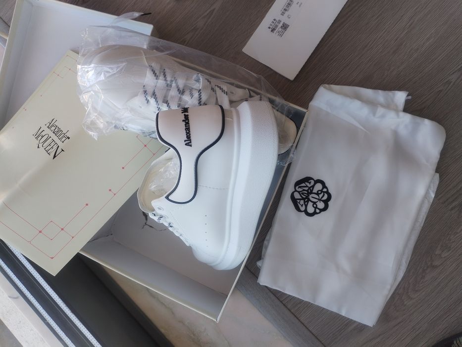 Ténis Alexander mcqueen