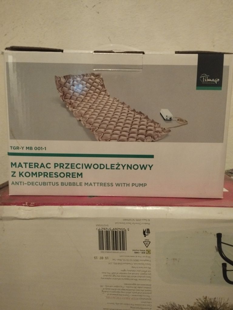 Materac przeciwodleżynowy